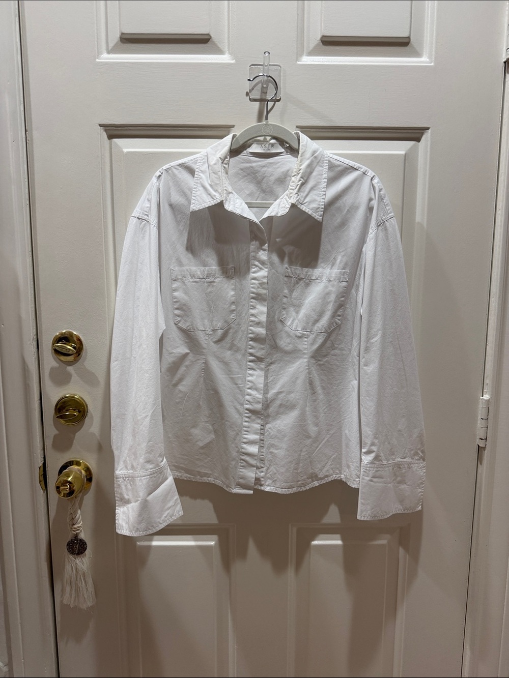 Astr White Button-Down Shirt with Chest Pockets
